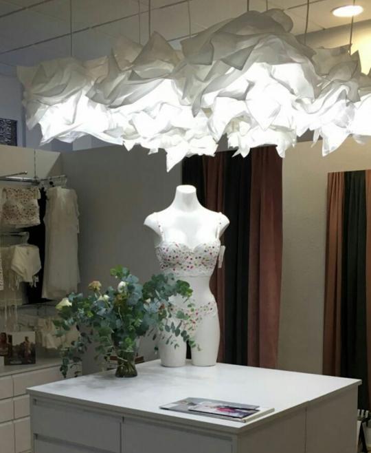 Soloisa corsetería Especialista en bra fitting y tallas de sujetador de la copa A hasta la H